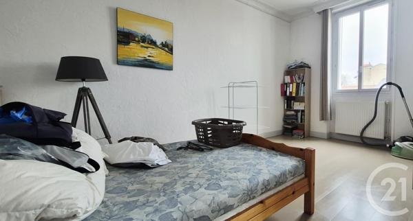 Appartement F4 à vendre  4 pièces - 131 m2 MONTLUCON - 03