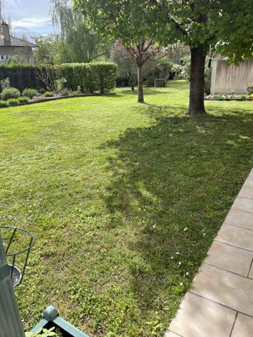 BELLE MAISON F5 EN BORDURE DE VIENNE AU CALME CHÂTELLERAULT Réf 2628