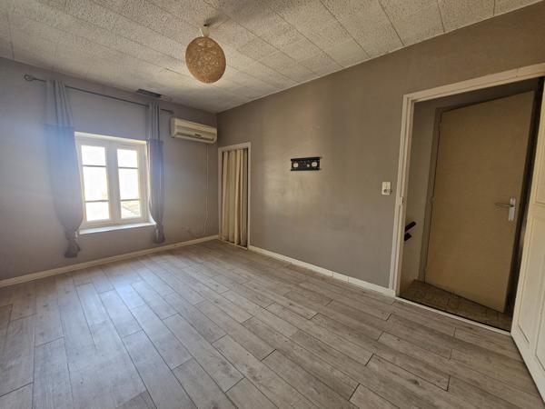 Marguerittes (30320) Maison de village à rénovée - 30320 - Marguerittes