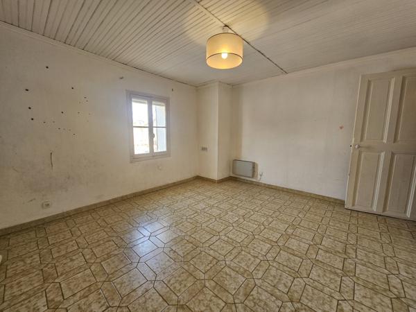 Marguerittes (30320) Maison de village à rénovée - 30320 - Marguerittes