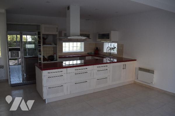 Maison située à Saint Georges de Didonne dans le quartier Vallières accès à la plage à 60 mètres.