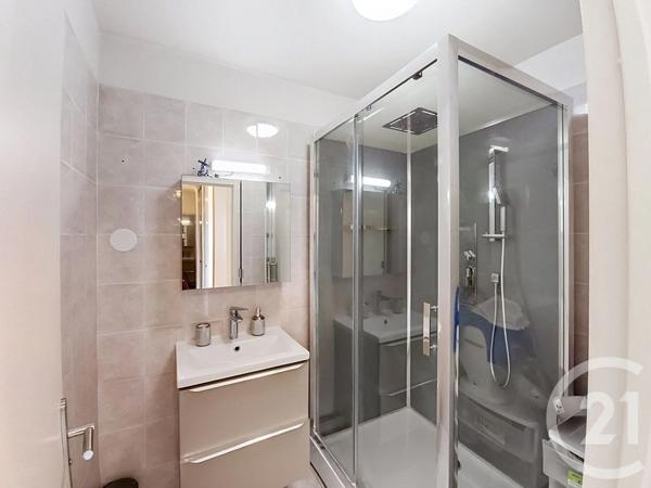 Appartement F4 à vendre  4 pièces - 78,43 m 2   ST DENIS  - 93