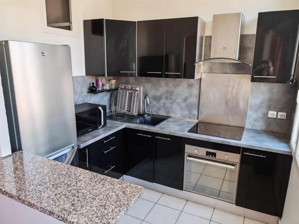 T2 meublé à la Timone prox immédiate hôpital