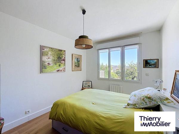 Appartement 3 pièces                                        - 35800 Dinard - Centre Réf : 129164