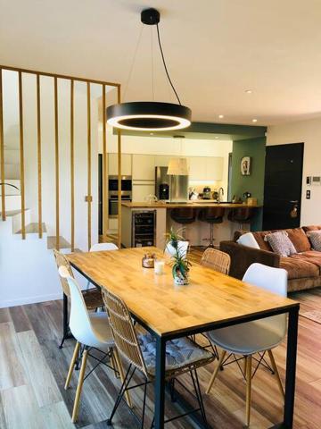 Villeneuve-lès-Avignon (30400) Villa Contemporaine de 2018 en RT2012