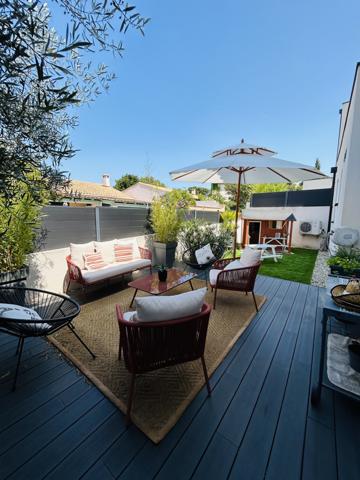 Villeneuve-lès-Avignon (30400) Villa Contemporaine de 2018 en RT2012