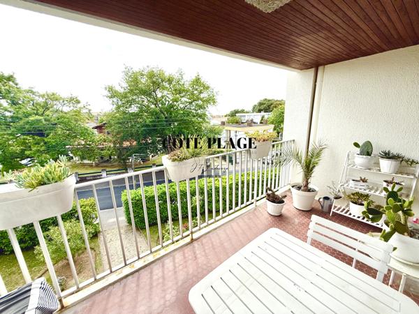 Royan (17200) STUDIO 32 m² GRANDE TERRASSE - ROYAN PONTAILLAC PROCHE LITTORAL AU PRIX DE 155 400 € FAI