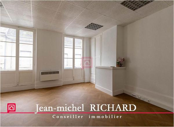 Local commercial Romorantin Lanthenay 91 m2