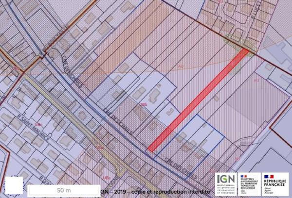 Parcelle de terrain nu en zone AU