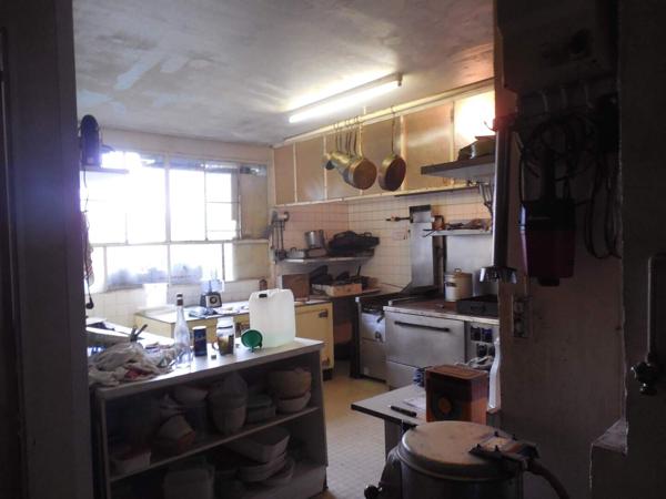 Ancien hôtel restaurent à rénover