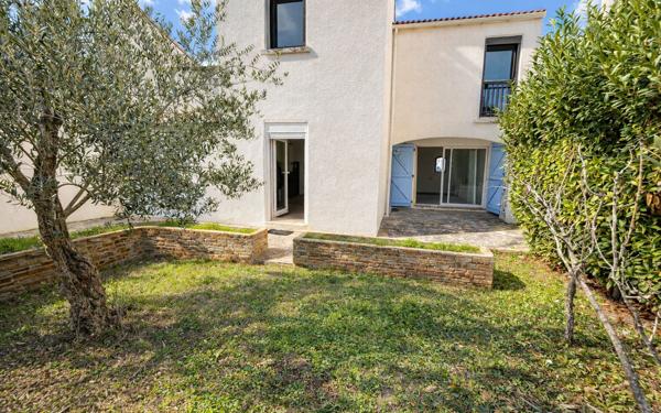 Maison à vendre    4 pièces •  Villemoustaussou