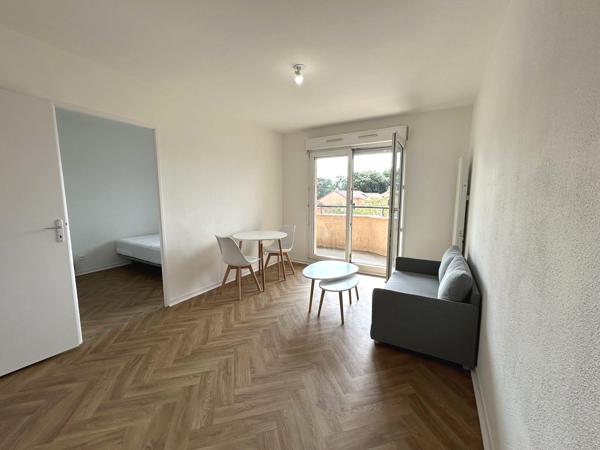 T2 Meublé Purpan / Arènes romaines avec parking, Terrasse et Piscine