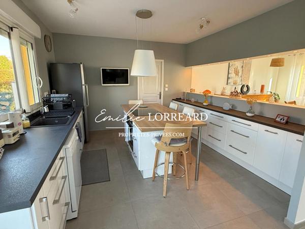 Maison Champagne 6 pièce(s) 144 m2