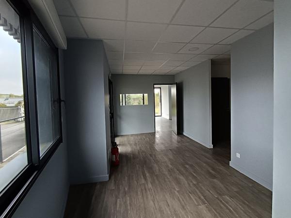 31850 MONDOUZIL LOCAL D'ACTIVITE + BUREAUX