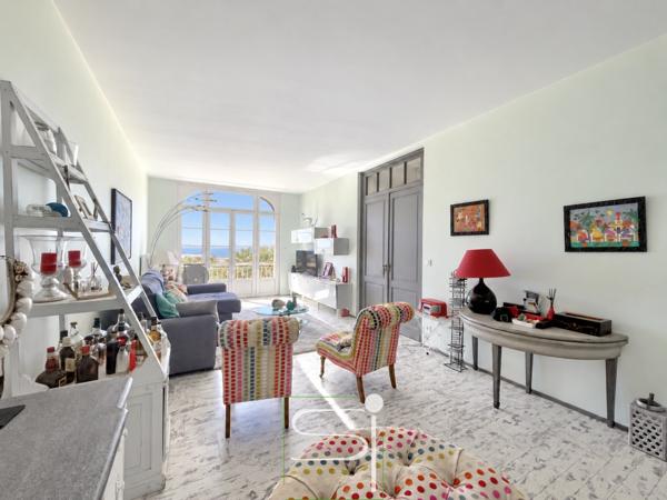 Maison 6 pièce(s) 4 chambre(s) 204 m²
