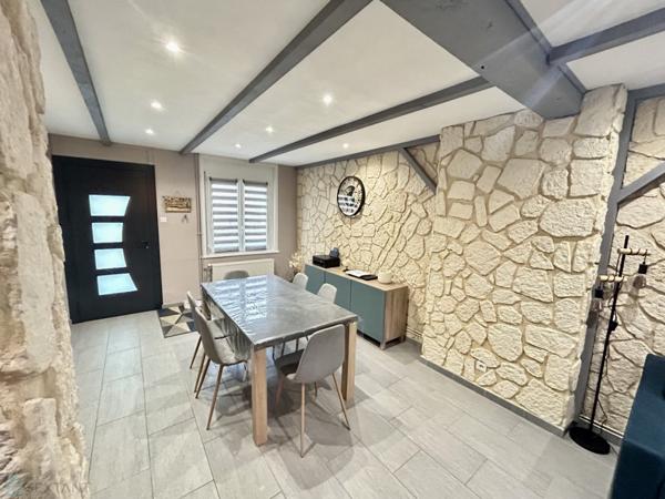 JOLIE  1930  de 105  m2.