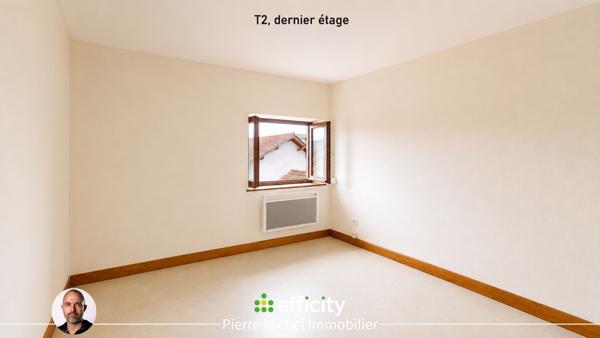 Immeuble
        
        - 263 m² Exclusivité 350 000 € *