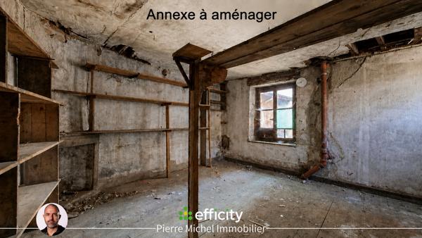 Immeuble
        
        - 263 m² Exclusivité 350 000 € *