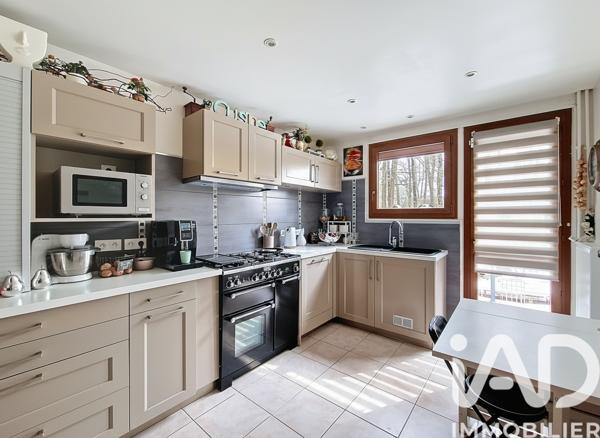 Maison à vendre 6 pièces 121 m² Orsay