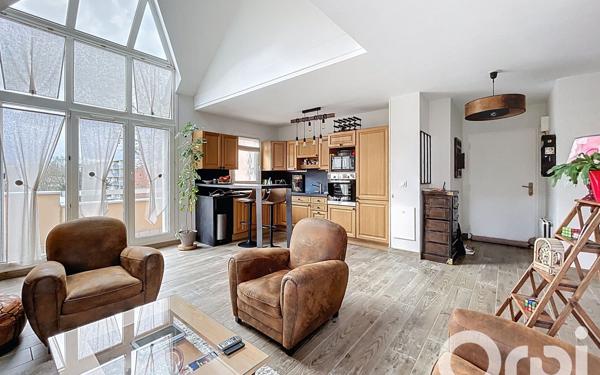 Appartement à vendre    5 pièces • 101 m2 Longjumeau