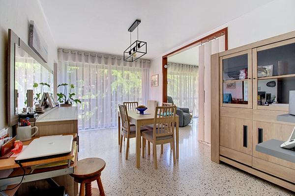 Appartement de type 3/4 pièces de 70 m² environ + Cave RESIDENECE LA RENARDIERE