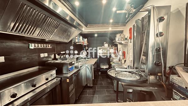 Fonds De Commerce - 58 m²