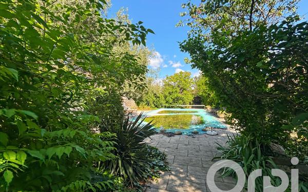 Maison à vendre    5 pièces •  Bollène