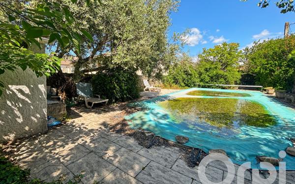 Maison à vendre    5 pièces •  Bollène