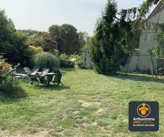 Vente Maison 7 pièces 155 m2 à Villeneuve-sur-Aisne
