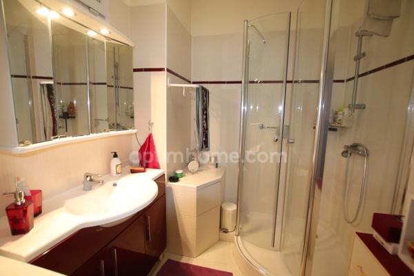 LA CHAPELLE ST MESMIN, appartement de 77m2 vendu loué en excellent état