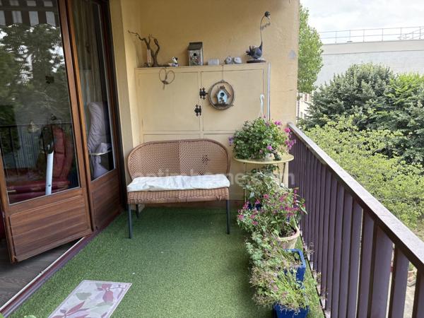 LA CHAPELLE ST MESMIN, appartement de 77m2 vendu loué en excellent état