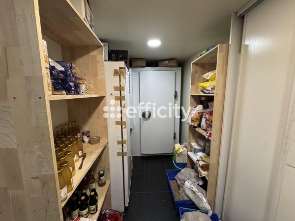 Fonds De Commerce - 70 m²