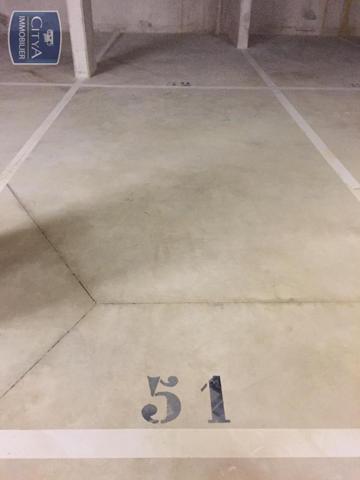 Parking à louer