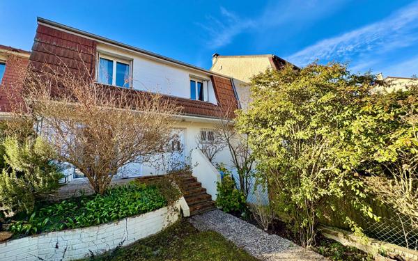 Maison à vendre    4 pièces • 97,27 m2 Bondoufle