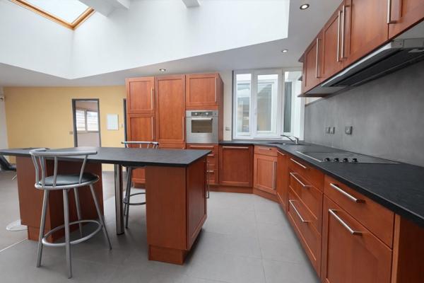 Immeuble secteur proche de BORDEAUX Nansouty