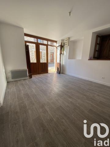 Maison 5 pièces de 99 m² à Dournazac (87230)