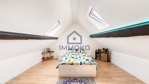 Superbe F4 lumineux et spacieux-Dernier étage-Vieille ville +++ Grand DUPLEX - 100 m² - Vielle Ville