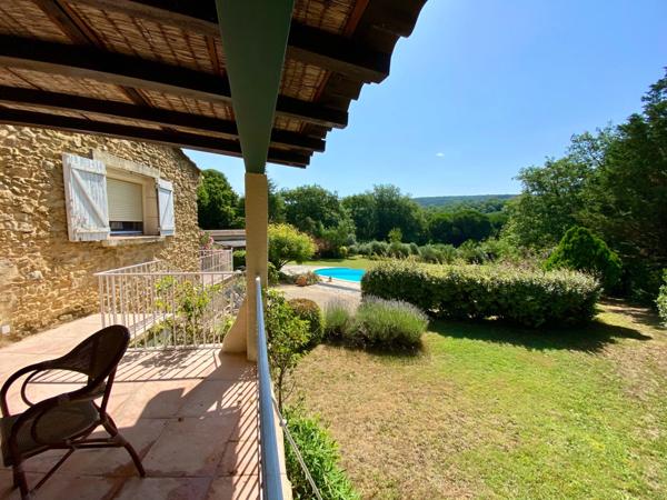 À Vendre - Superbe Propriété de Caractère avec Parc de 3 Hectares axe Uzès-Bagnols sur Cèze.