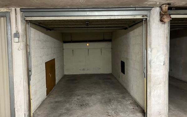 Appartement à vendre    3 pièces • 51 m2 Antibes