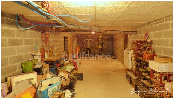 Maison contemporaine récente dans un quartier calme