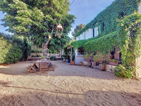 Bastide de 254,90 m²