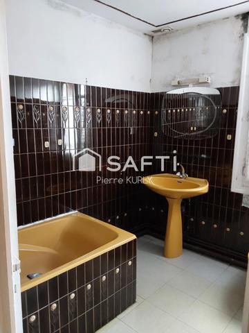 A saisir maison avec grand garage