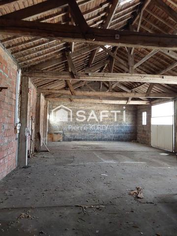 A saisir maison avec grand garage