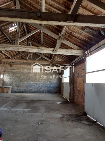 A saisir maison avec grand garage