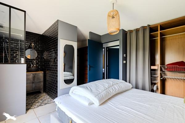 Maison à vendre |  Saint-Vincent-de-Paul |  5 pièces | 160 m²