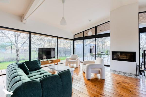 Maison à vendre |  Saint-Vincent-de-Paul |  5 pièces | 160 m²