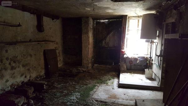 Maison à vendre à Barenton dans la Manche (50720), ref : 076/217