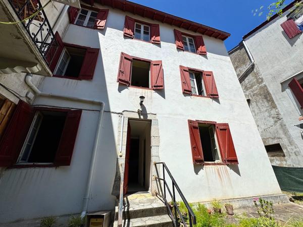 Maison 13 pièces 182 m2