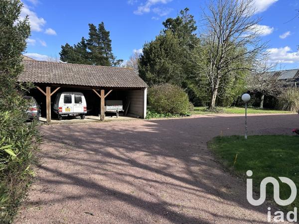 Maison 5 pièces de 130 m² à Les Sorinières (44840)