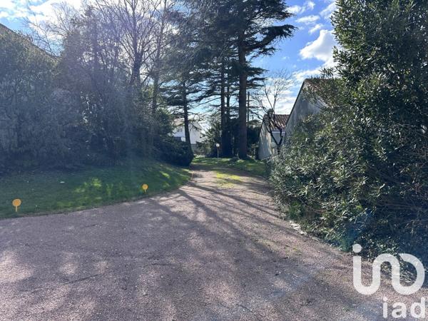 Maison 5 pièces de 130 m² à Les Sorinières (44840)